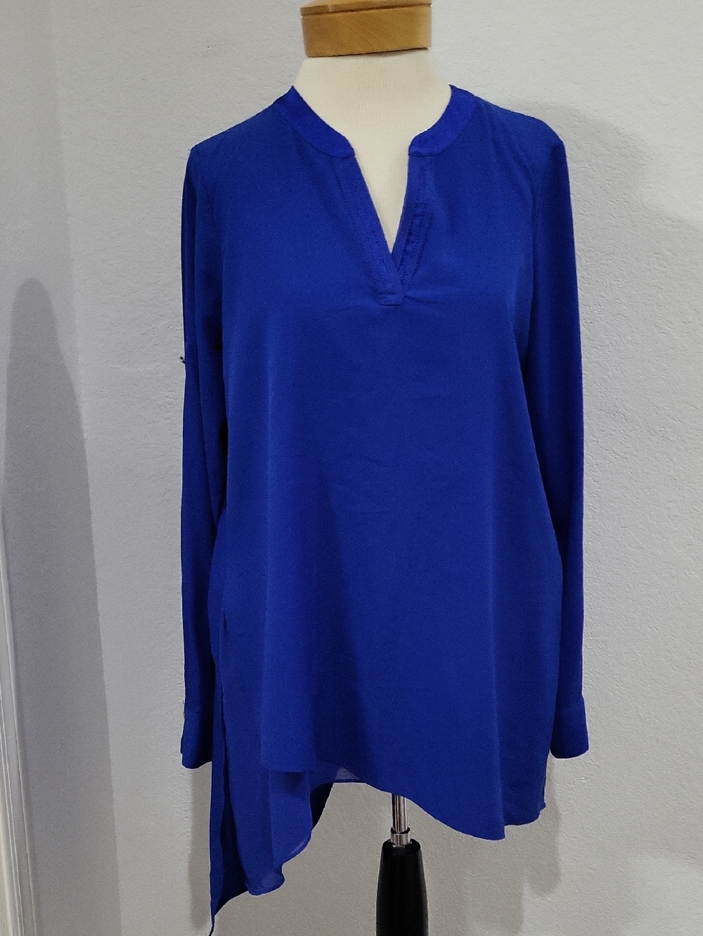 White House Black Market Cobalt Blue Long-Sleeve Split-Hem Tunic